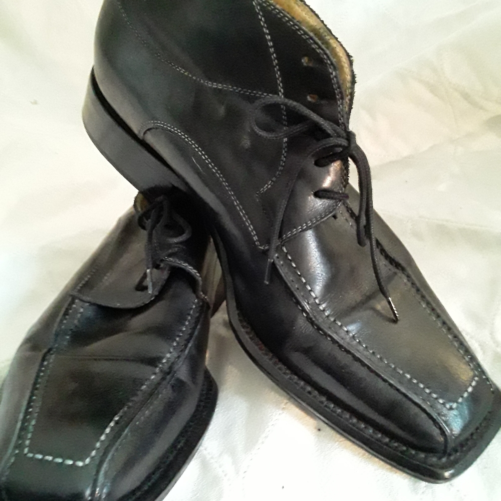 Leonardo boots